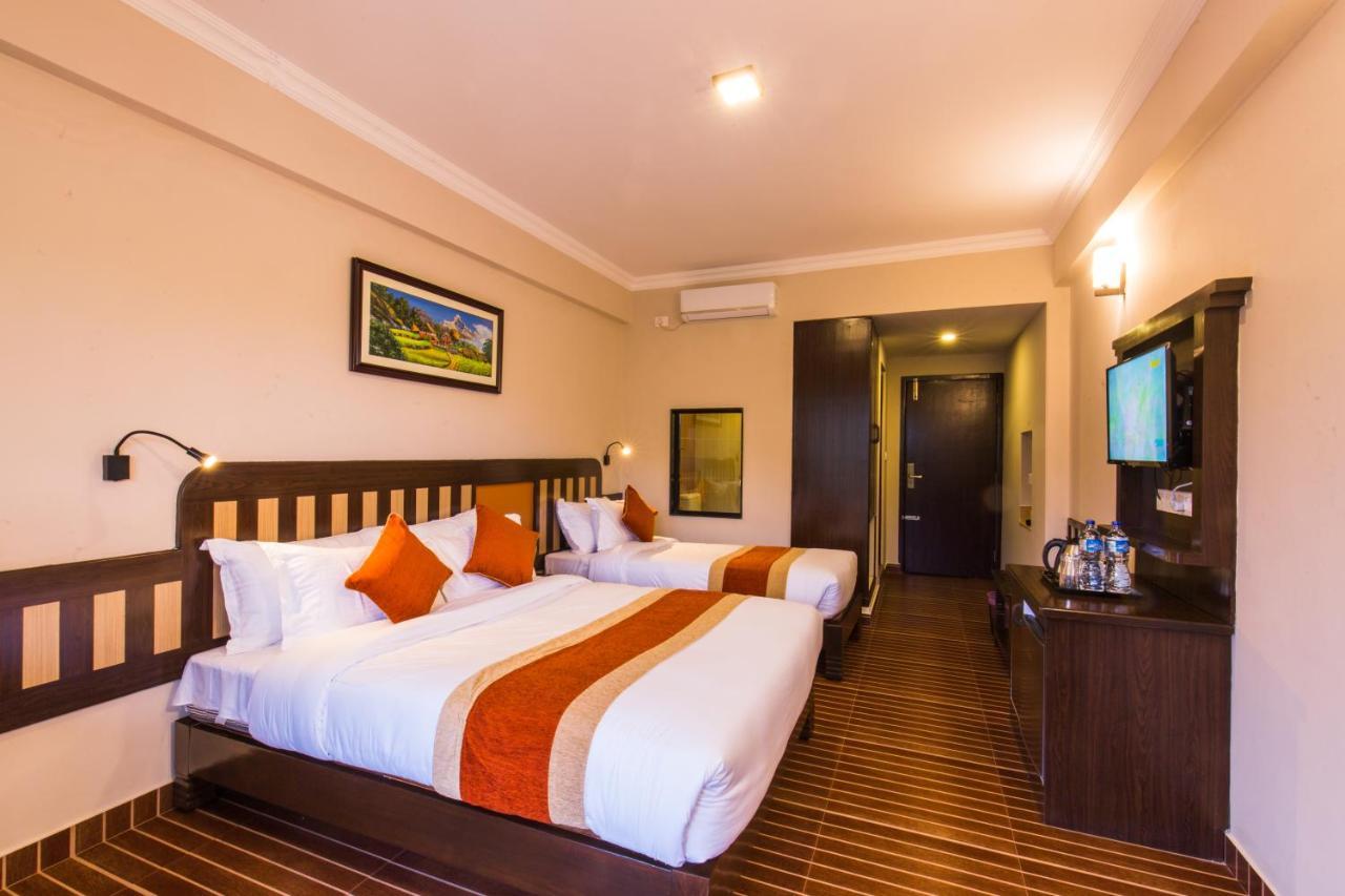 Hotel Kausi 포카라 외부 사진