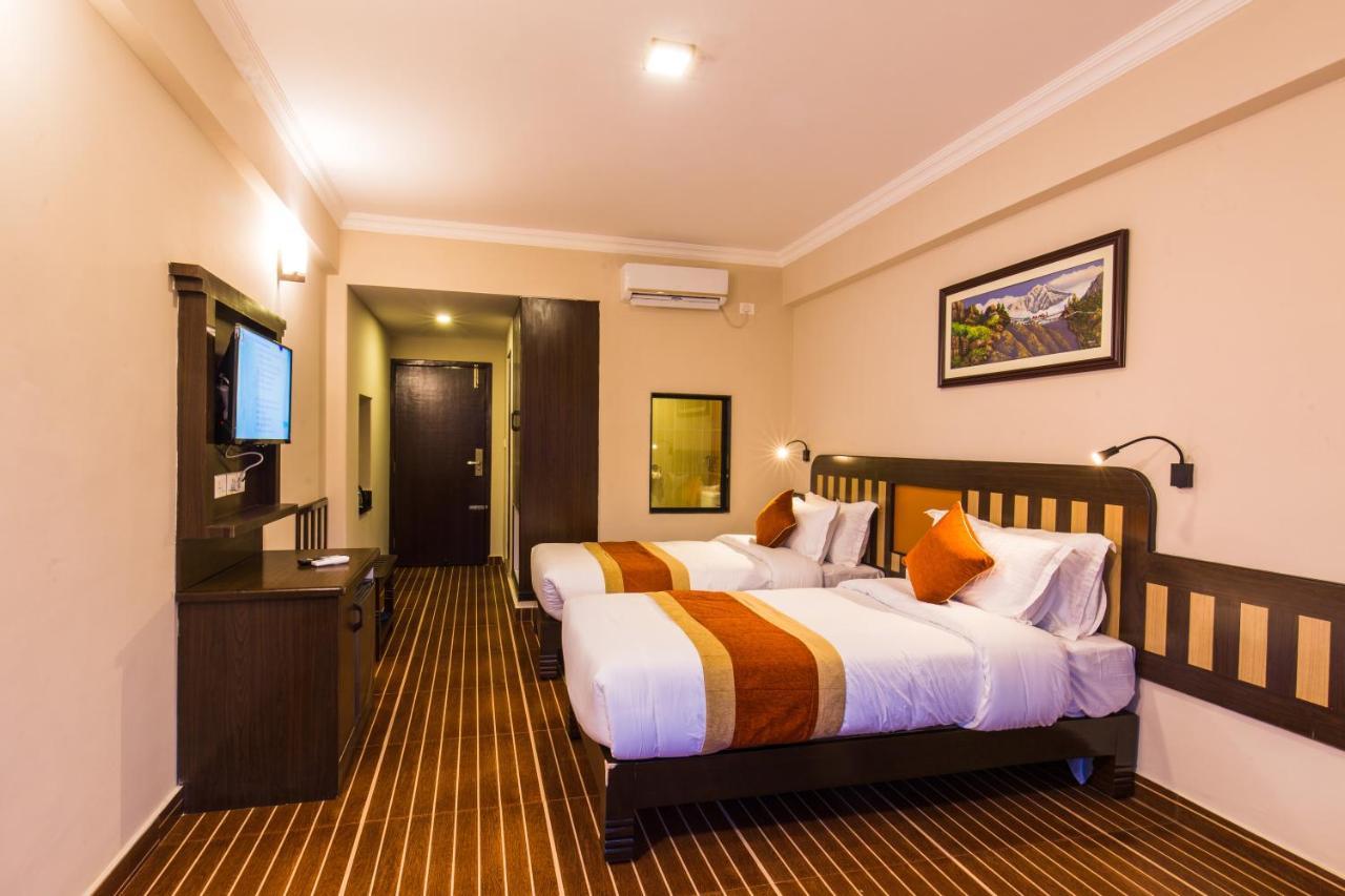 Hotel Kausi 포카라 외부 사진