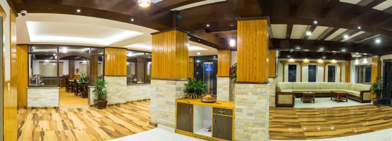 Hotel Kausi 포카라 외부 사진